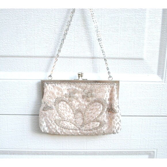 Vintage Evening Bag Women's Champagne Silver Beaded Floral Lotus Chain 1960's - Picture 1 of 5